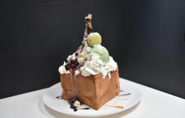 Green Tea Palace Bread House